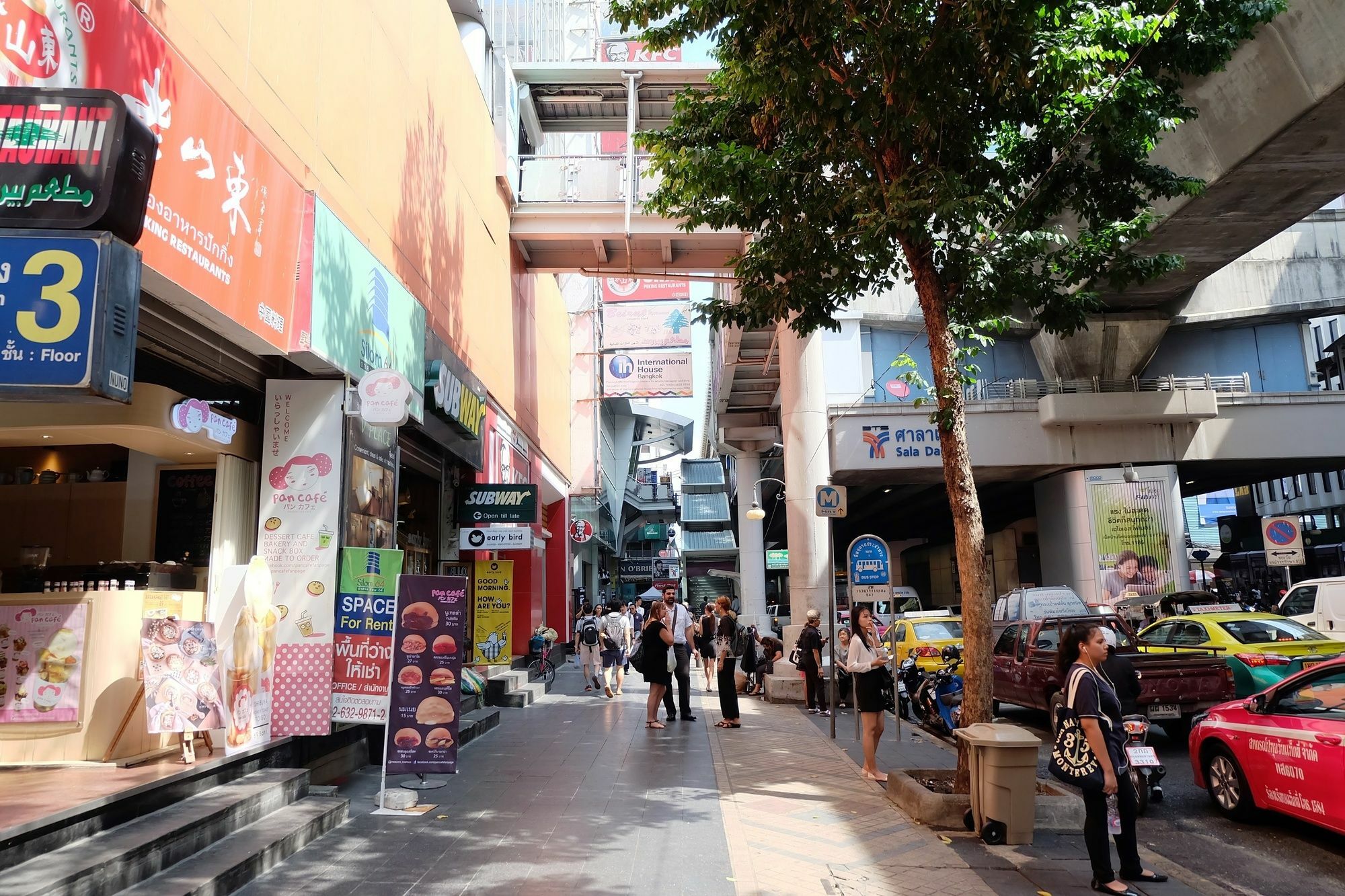 Vplace Silom