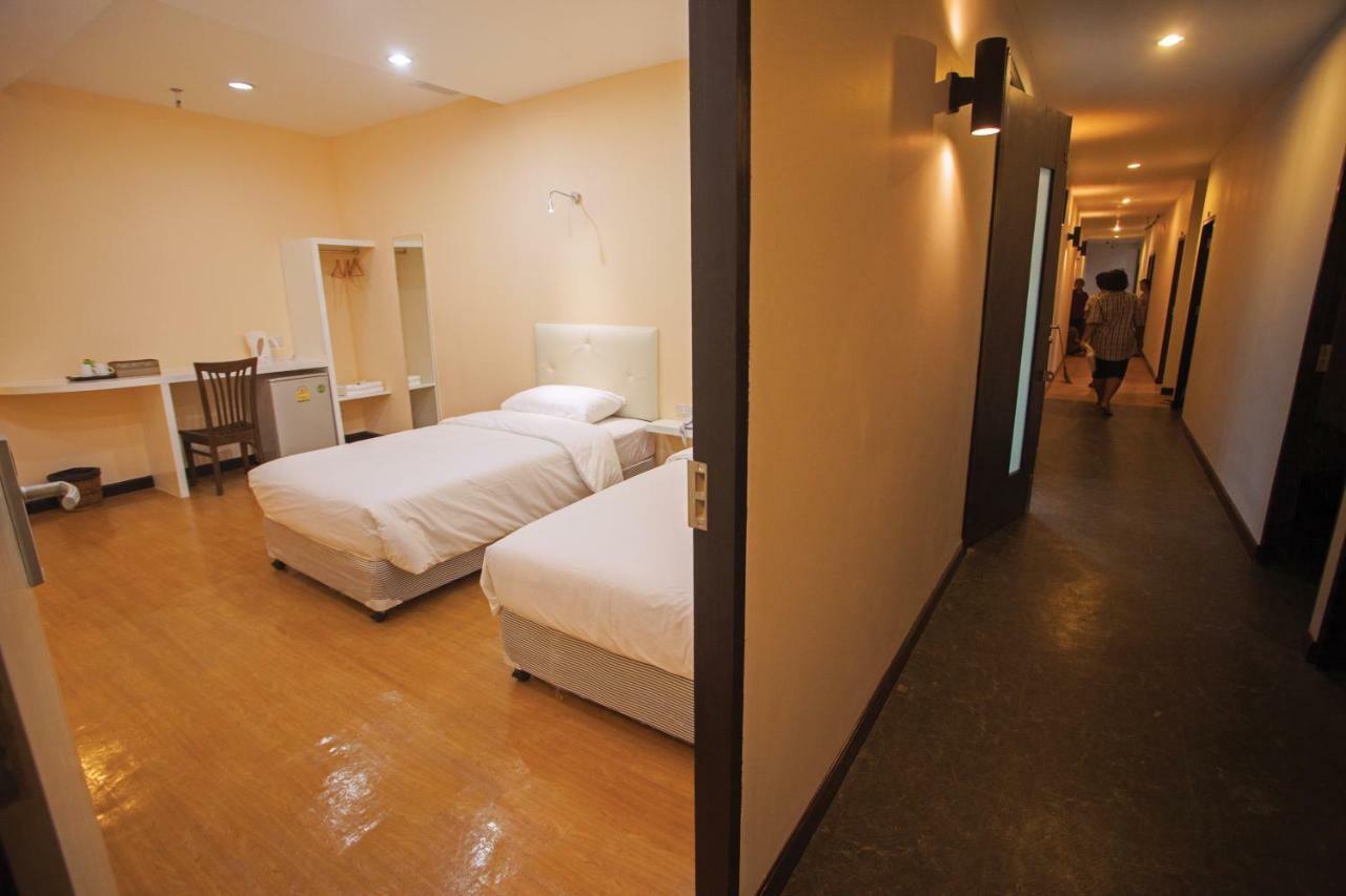 Guest house Vplace Silom